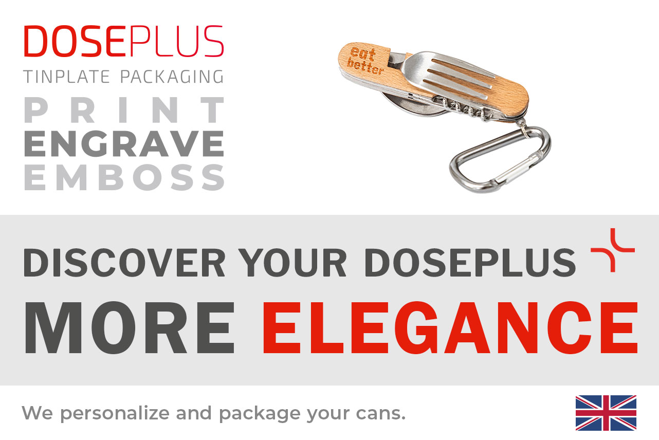 Stainless steel outdoor multifunction cutlery with beech wood handle by Doseplus – banner text: "Discover your Doseplus – More Elegance". Highlights available customization options including engraving, printing, and embossing.