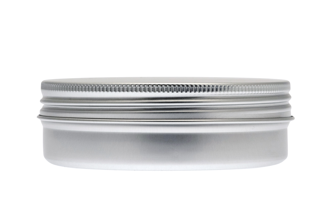 Runde 250 ml Aluminiumdose mit Schraubdeckel, von der Seite aufgenommen. Die silberfarbene Dose zeigt deutlich den geriffelten Deckel.